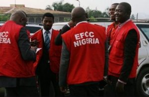 Read more about the article EFCC places serving gov on Watch List over N60b withdrawal