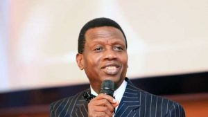 Read more about the article Why I dedicated a white garment church –Adeboye
