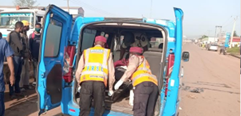 You are currently viewing Three die, nine injured in Lagos-Ibadan Expressway accident