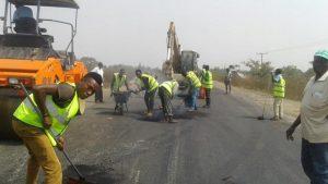 Read more about the article FG to divert traffic on Lagos-Ibadan Expressway for six days