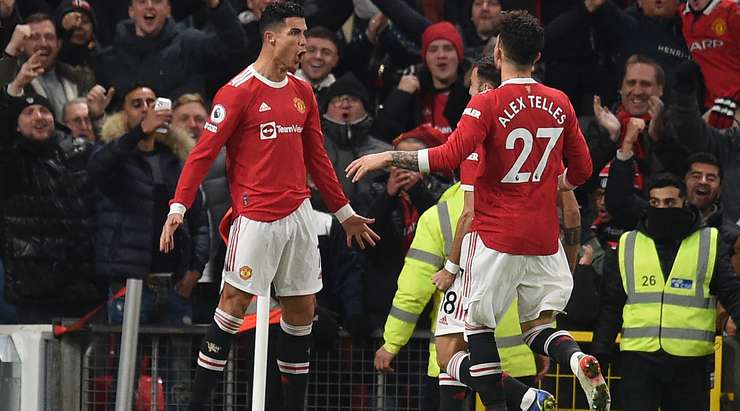 You are currently viewing Ronaldo hits 801 career goals, grabs brace in United’s win over Arsenal