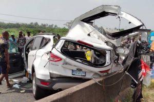 Read more about the article Mother, two daughters die on Sagamu-Benin Expressway accident