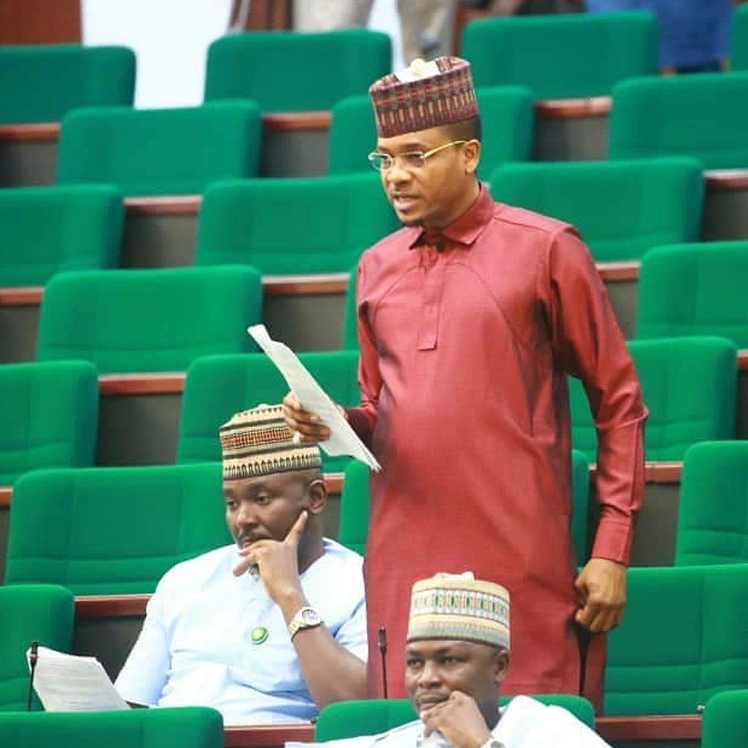 You are currently viewing 2023: You are an enemy of Nigeria – APC lawmaker, Peller blasts Atiku