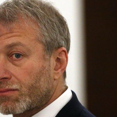 Abramovich says he and two Ukrainian negotiators were ‘blinded’ for several hours in suspected poison attack
