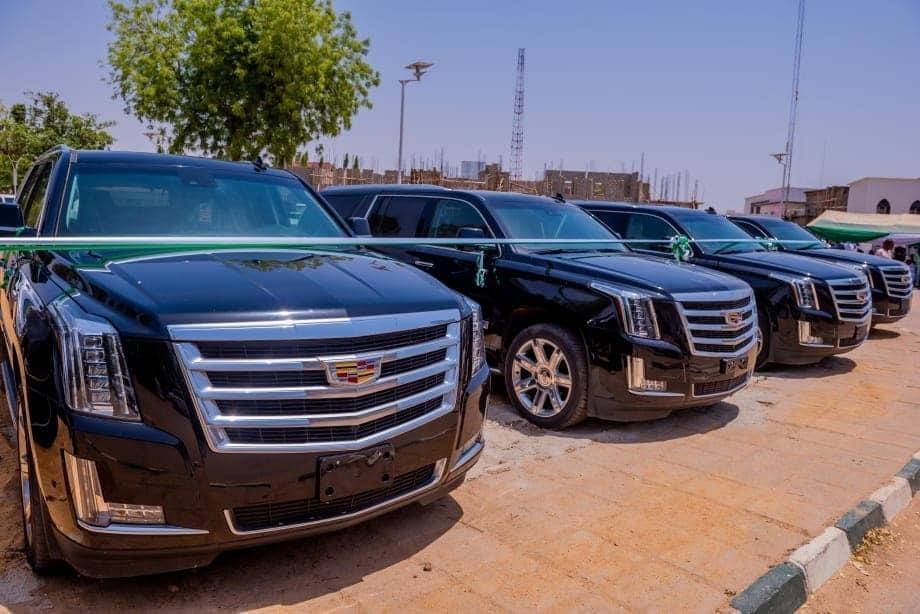 You are currently viewing Bizarre! Zamfara Governor distributes 260 vehicles to traditional rulers amid bandits’ reign of terror