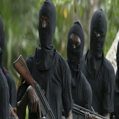 Gunmen hijack two passenger buses in Rivers