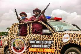 Read more about the article Amotekun intercepts truck conveying Northern youths
