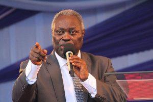 Read more about the article Kumuyi slams choristers for wearing male jackets, worldly dance