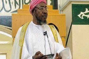 Read more about the article Breaking: Abuja Chief Imam sacked for criticising Buhari