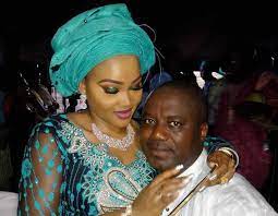 Read more about the article Lanre Gentry not bothered about Mercy Aigbe anymore –Wife
