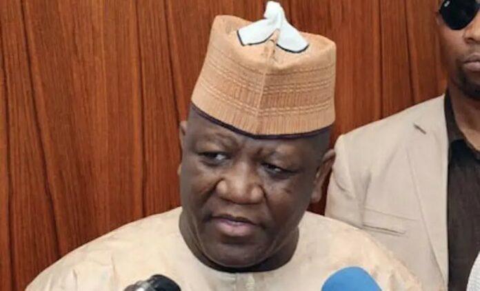 You are currently viewing EFCC arrests ex-governor in connection with Accountant-General’s N80b probe￼