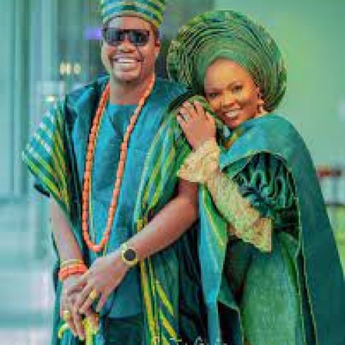 Comedian Mr Macaroni clears air on wedding photos with ‘Mummy wa’