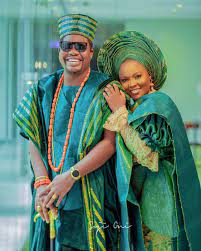 Read more about the article Comedian Mr Macaroni clears air on wedding photos with ‘Mummy wa’