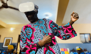Read more about the article The technical tunes getting elderly Nigerians up and digitally dancing