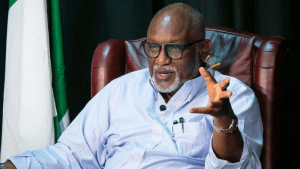 Read more about the article Akeredolu reshuffles cabinet, commissioner resigns