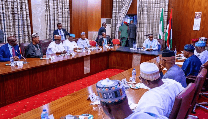 You are currently viewing Economic crisis: Governors urge FG to convert N19 trillion CBN debt to 100-year bond