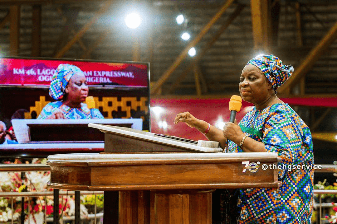 You are currently viewing <strong><u>2022 Convention: RCCG ordains over 15,000 Deacons, Deaconesses, Assistant Pastors</u></strong>