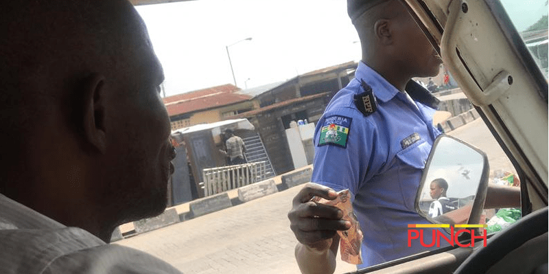 You are currently viewing Lagos PPRO disguises, policeman asks him ‘for something’