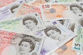 Read more about the article Bank of England warns of recession as pound falls to the lowest level against dollar