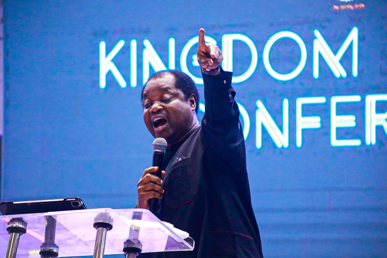 You are currently viewing At Lagos Kingdom Wealth Conference, Pastor Wole Oladiyun shares his life experience, says “everything about me is the product of God’s grace”