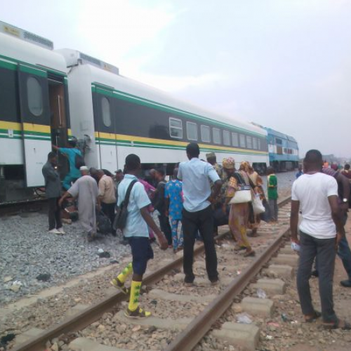 Lagos-bound train breaks down, stranded passengers panic