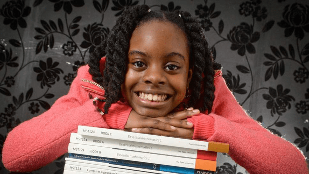 You are currently viewing Esther Okade, the prodigious Nigerian-British who enrolled in college at age 10