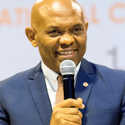Read more about the article Why skilled Nigerian youths are leaving, and how FG can make them stay – Tony Elumelu