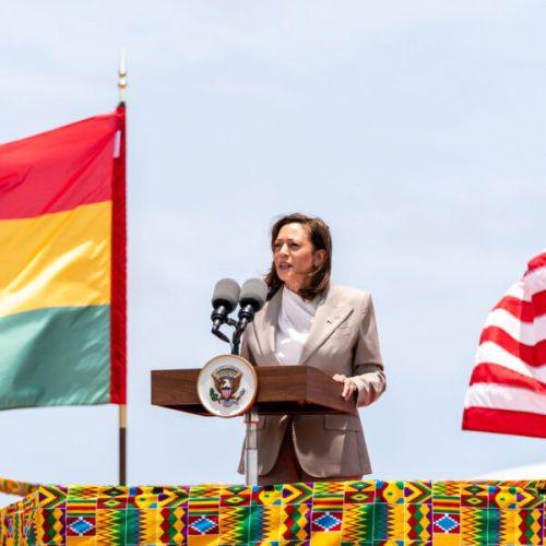 Read more about the article Kamala Harris Kicks Off Africa Tour — First Stop, Ghana!🇬🇭