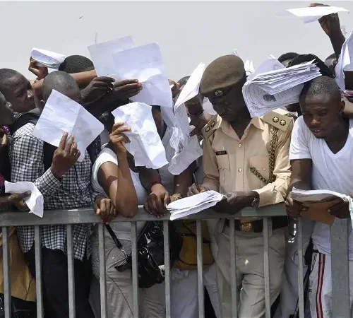 Read more about the article FG begins registration of jobless persons in Lagos 