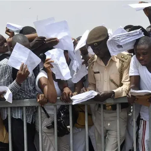 FG begins registration of jobless persons in Lagos 