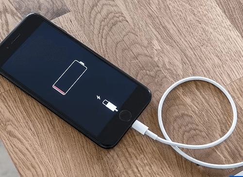 Read more about the article I’m a cellphone repair expert. These are the common mistakes that drain your battery – for iPhone, Android and Google handsets