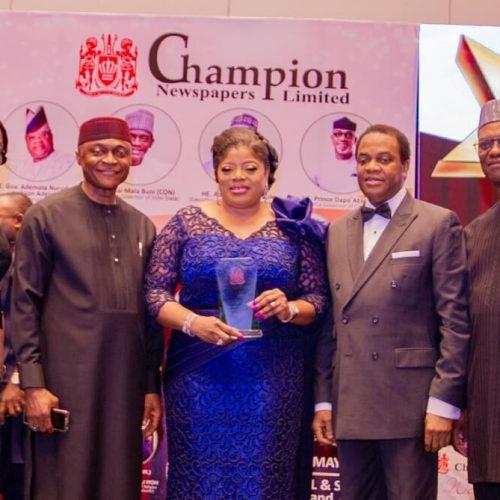 Read more about the article Fidelity Bank Boss, Onyeali-Ikpe Wins Banker Of The Year Award