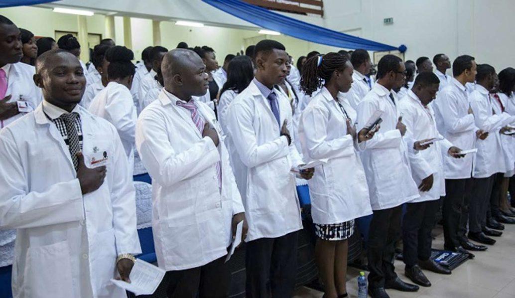 You are currently viewing That medical bill is no solution to doctors’ exodus