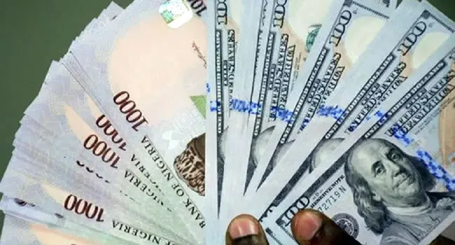 You are currently viewing Naira appreciates marginally, exchanges N464.50 to dollar