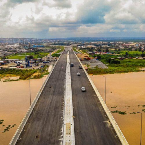 Read more about the article BREAKING: South East Govs name Second Niger Bridge after Buhari