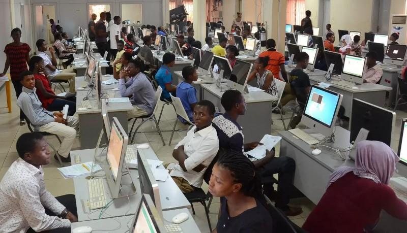 You are currently viewing Direct entry candidates into Nigerian universities to sit UTME, as JAMB remits N2bn to FG
