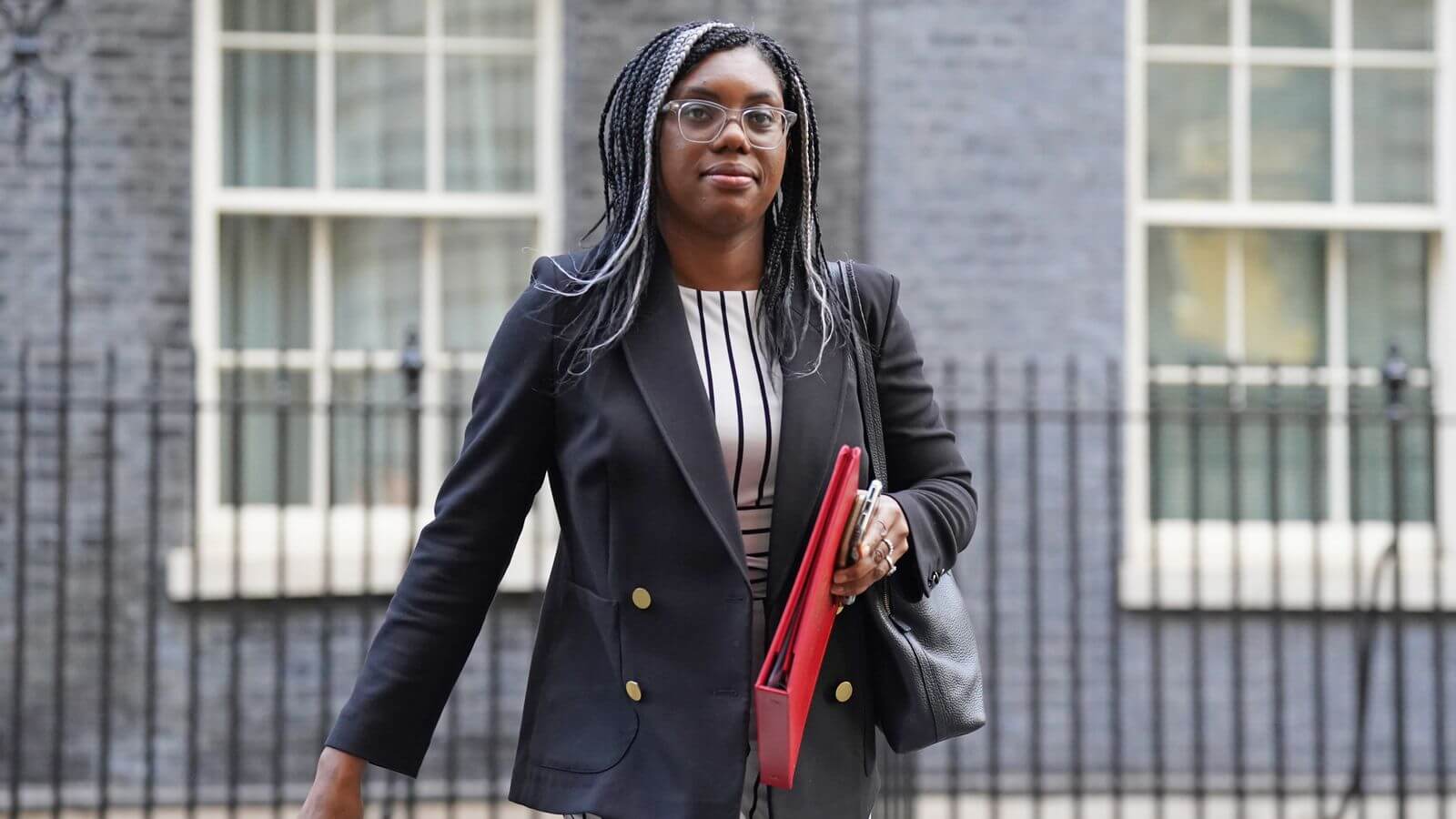 You are currently viewing ‘Who do you think you are speaking to?’: Speaker rebukes Kemi Badenoch as Tory MPs line up to criticise EU law U-turn
