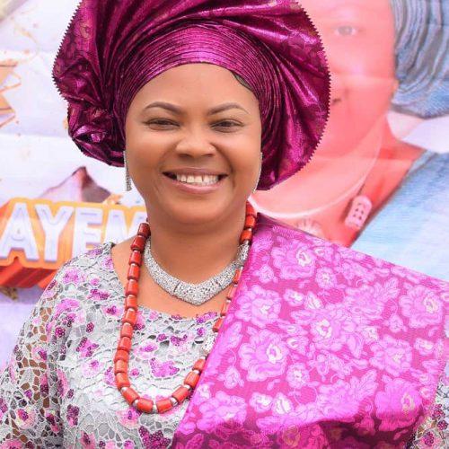 Read more about the article Biola Akinsanya’s glorious 50th birthday