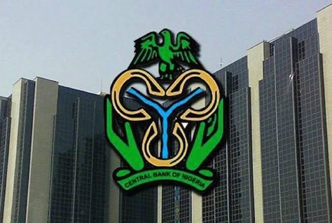 You are currently viewing “N200k to N10m”: CBN To Sanction Commercial Banks Over Customers’ Social Media Info, Others