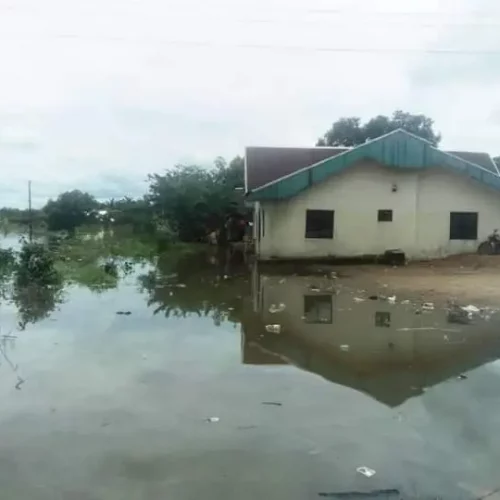 Read more about the article Early morning flood submerges 116 houses in Abuja