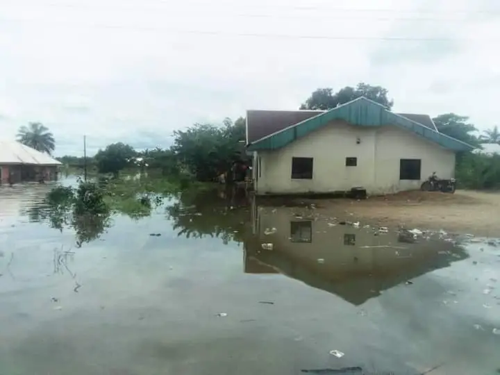 You are currently viewing Early morning flood submerges 116 houses in Abuja