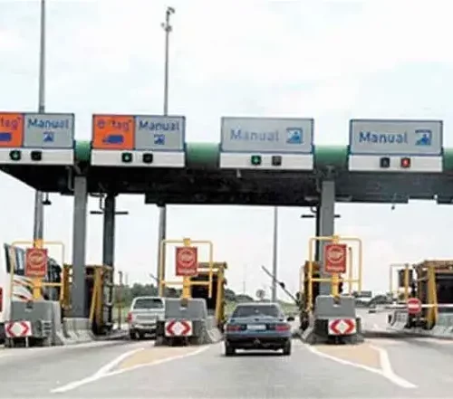 Read more about the article FG okays re-opening of Some border for vehicle importation