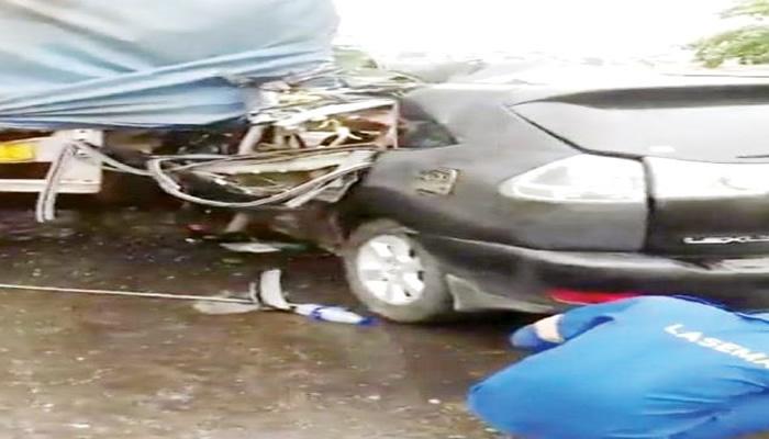 You are currently viewing Seven escape death in Lagos crash, driver hospitalised