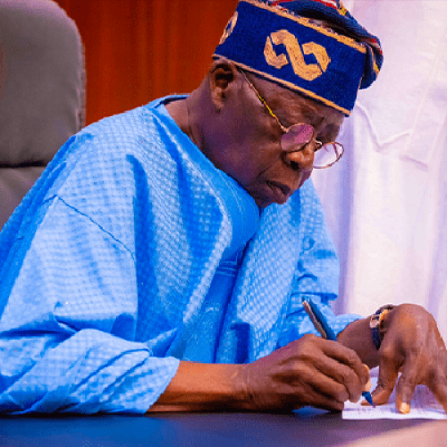 Tinubu Was Born Ready For This Job: Citizens Applaud As CBN Lifts cash Deposit Restrictions On Dom Accounts 