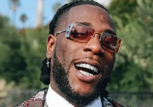 Read more about the article Fans hail Burna Boy as he wins Best International Act at BET Awards 2023
