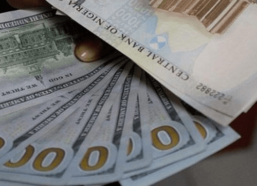 Read more about the article Forex scarcity persists as CBN resumes intervention