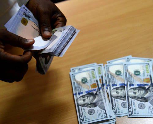 Read more about the article Exchange Rate disparity between Official and Black Market Rates closes for first time since 2018