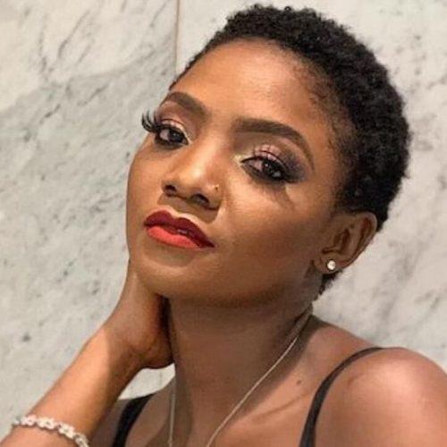 Read more about the article My Mass Communication degree did not waste – Singer, Simi