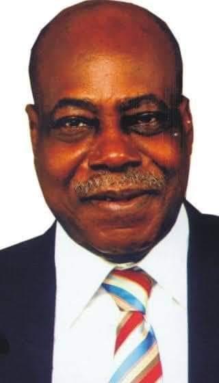 You are currently viewing The enduring ministry of Ray Ekpu, by Dare Babarinsa