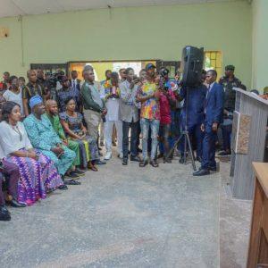 deb8f9b8 1482 4e1e 8da3 e1d7ab488e0b